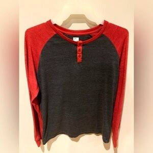 UH Henley Baseball Shirt - Size L